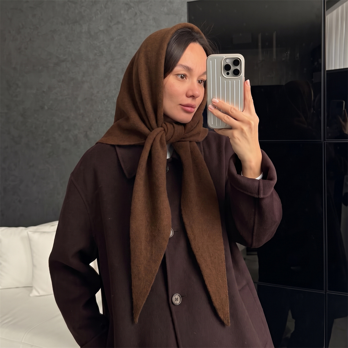 Warm Knit Triangle Wrap Shawl  - đánh giá và giá Women'S Winter Accessories Set