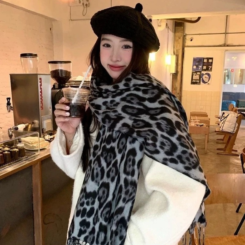 2025 New Retro Silk Leopard Pa - đánh giá và giá Women'S Winter Accessories Set