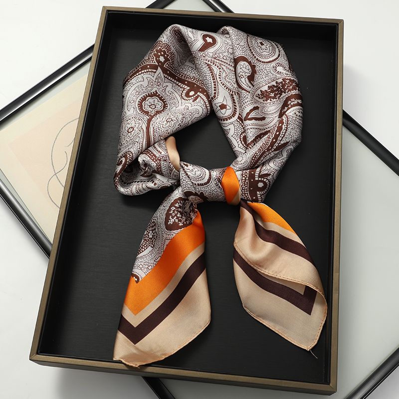 Luxury Spring Silk Scarf Women - đánh giá và giá Women Accessories Brands