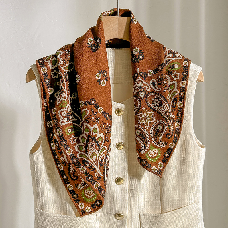 70% Wool 30% Silk Scarf Women  - đánh giá và giá Women'S Winter Accessories Set
