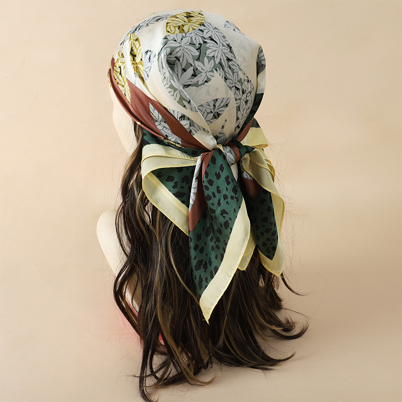 Mùa Đông Hoạt Hình Dễ Thương T - đánh giá và giá Women Accessories Brands